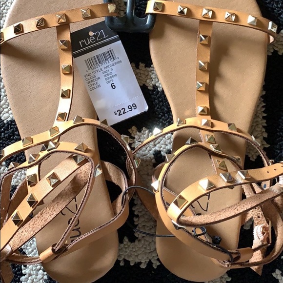 Brand new Rue21 sandals - Picture 2 of 2